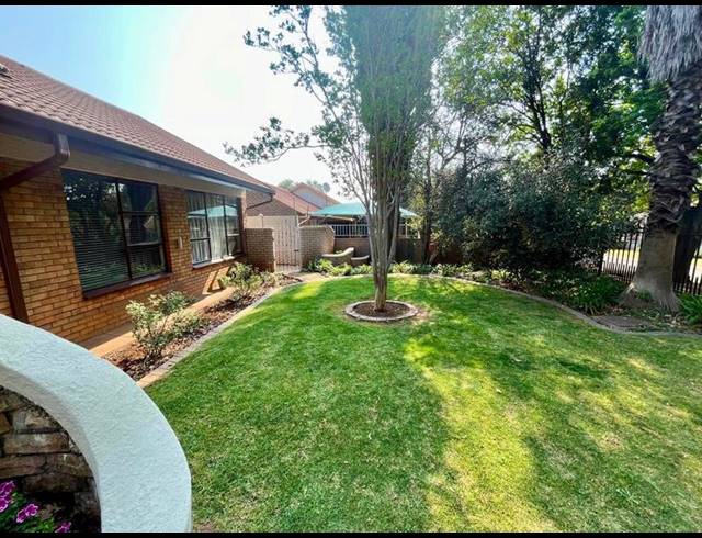 3 BEDROOM HOUSE FOR SALE IN FLORA GARDENS